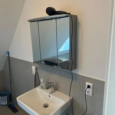 Апартаменты Weedenhof In 6 Personen 3 Schlafzimmer C Zornheim